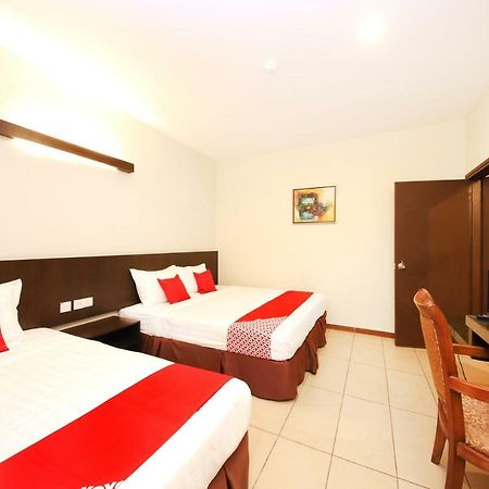 Hotel Bei King Sitiawan Exterior photo