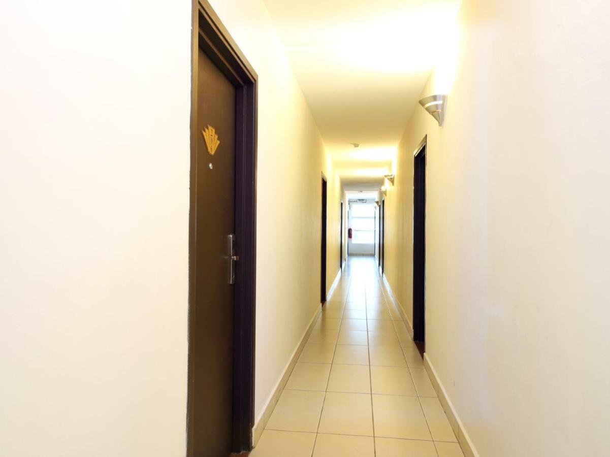 Hotel Bei King Sitiawan Exterior photo